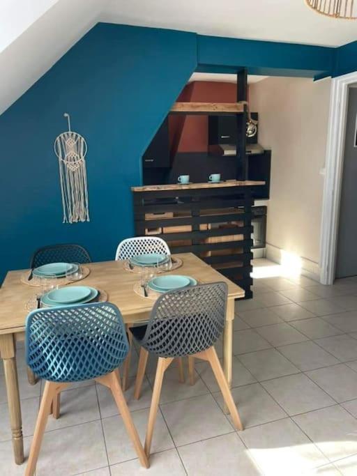 Joli Appartement Bord De Mer 르 포르텔 외부 사진